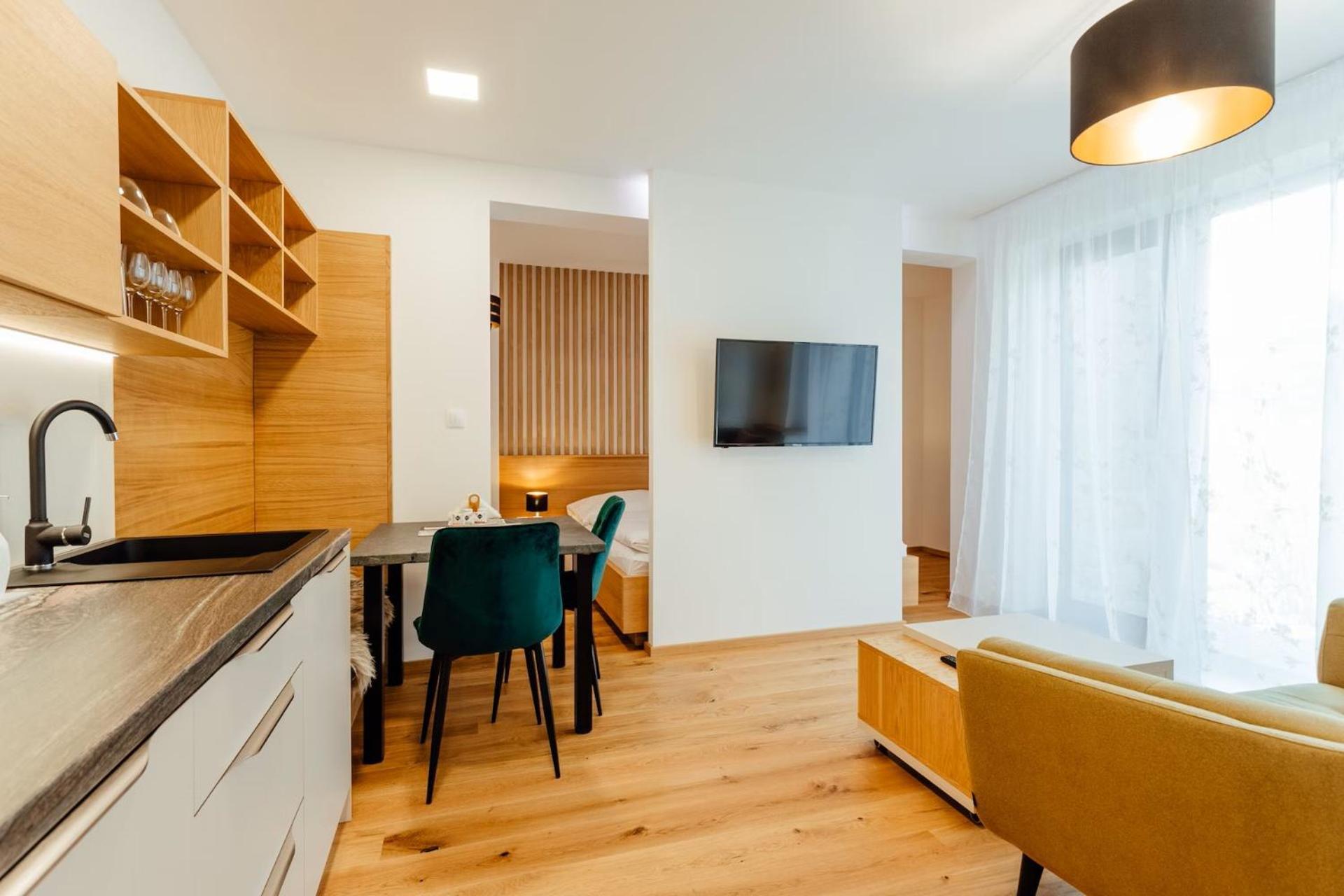 Budinski Apartmany & Wellness Liptovský Mikuláš Værelse billede